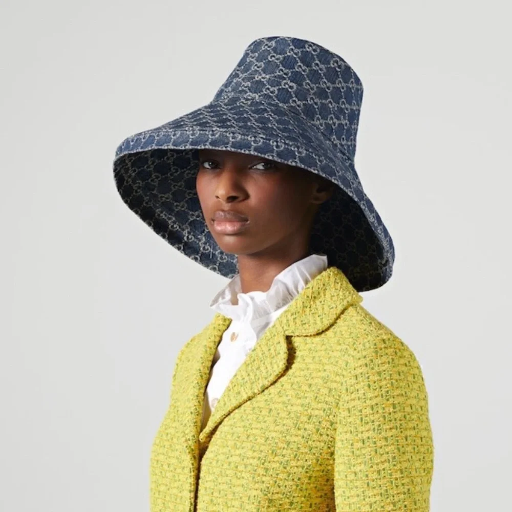 Gucci GG Denim Monogram Bucket Hat Wide Large Brim Navy Blue Jacquard Beach - Picture 13 of 16